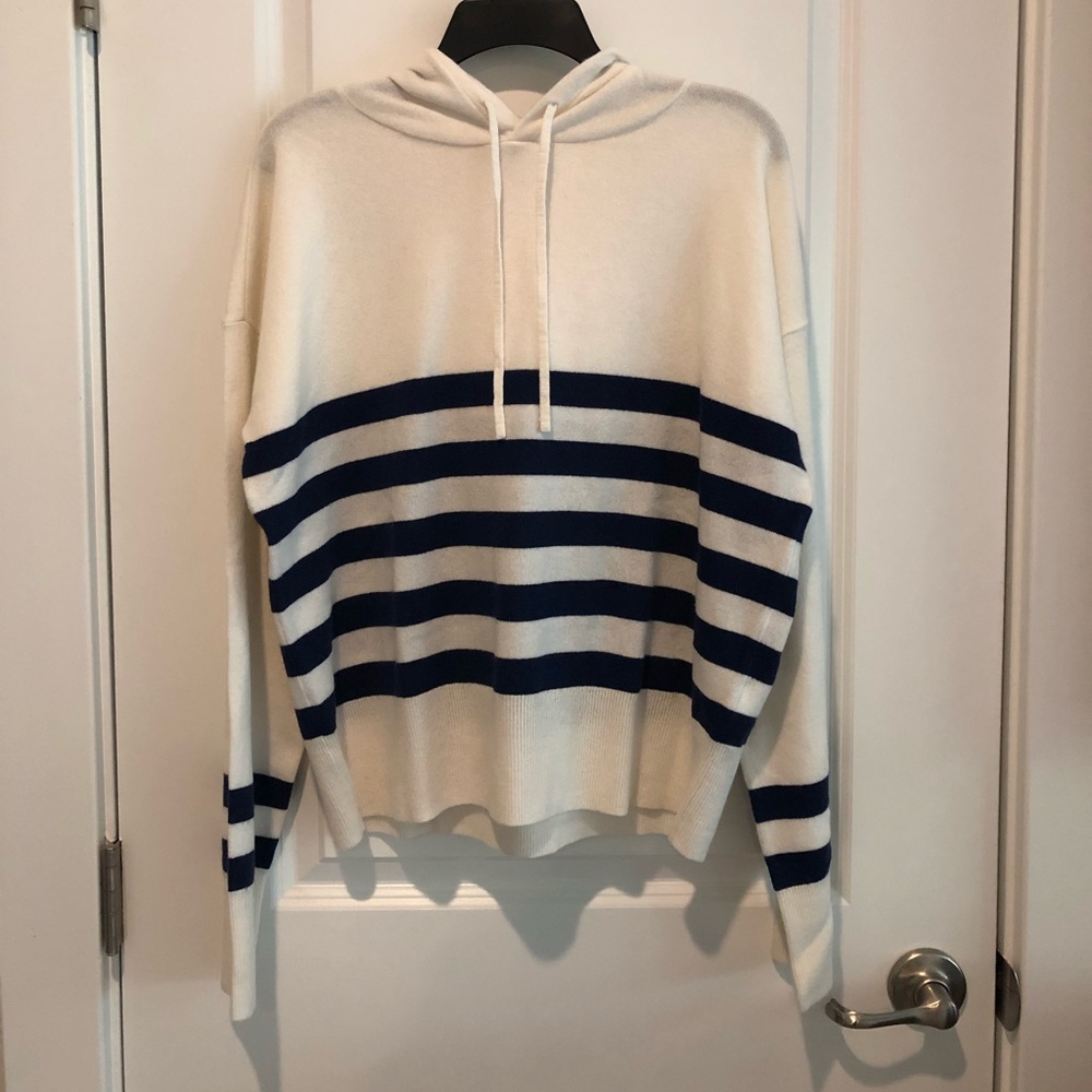 Vineyard Vines cashmere hoodie sweater NWT XL